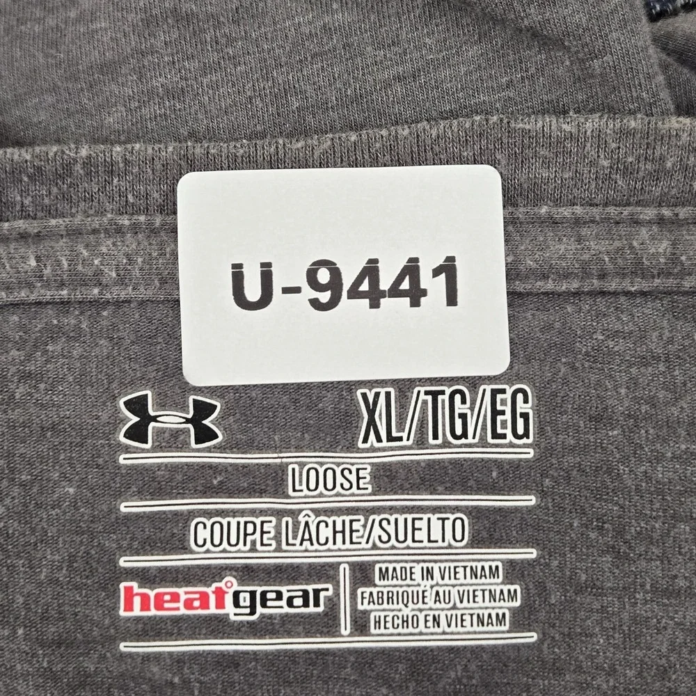 Under Armour Men Shirt XL Gray Flag USA Print Heatgear Activewear Logo‎ Loose